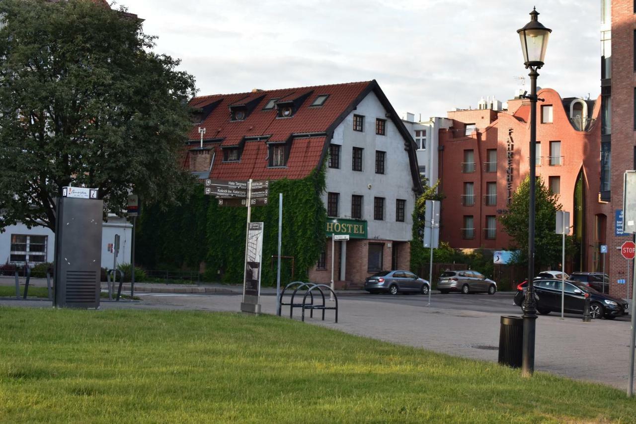 Hostel Przy Targu Rybnym - Gdansk — Photos 1